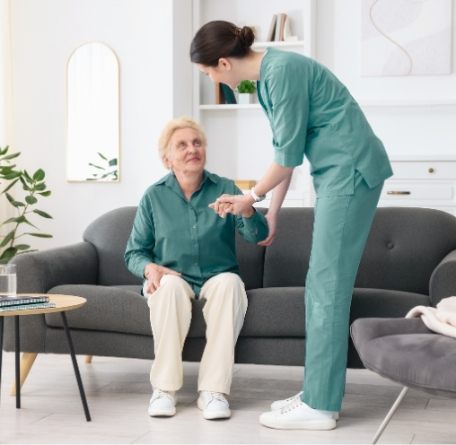 ¿Qué es el cuidado integral para adultos mayores?